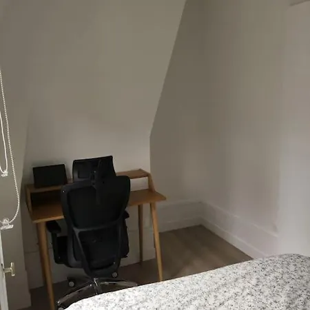 Super Parisien Xviiie Apartman Párizs